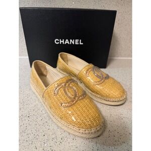 Chanel Raffia PVC‎ CC Logo Espadrilles Beige Woven Straw Flats Slip On Shoes